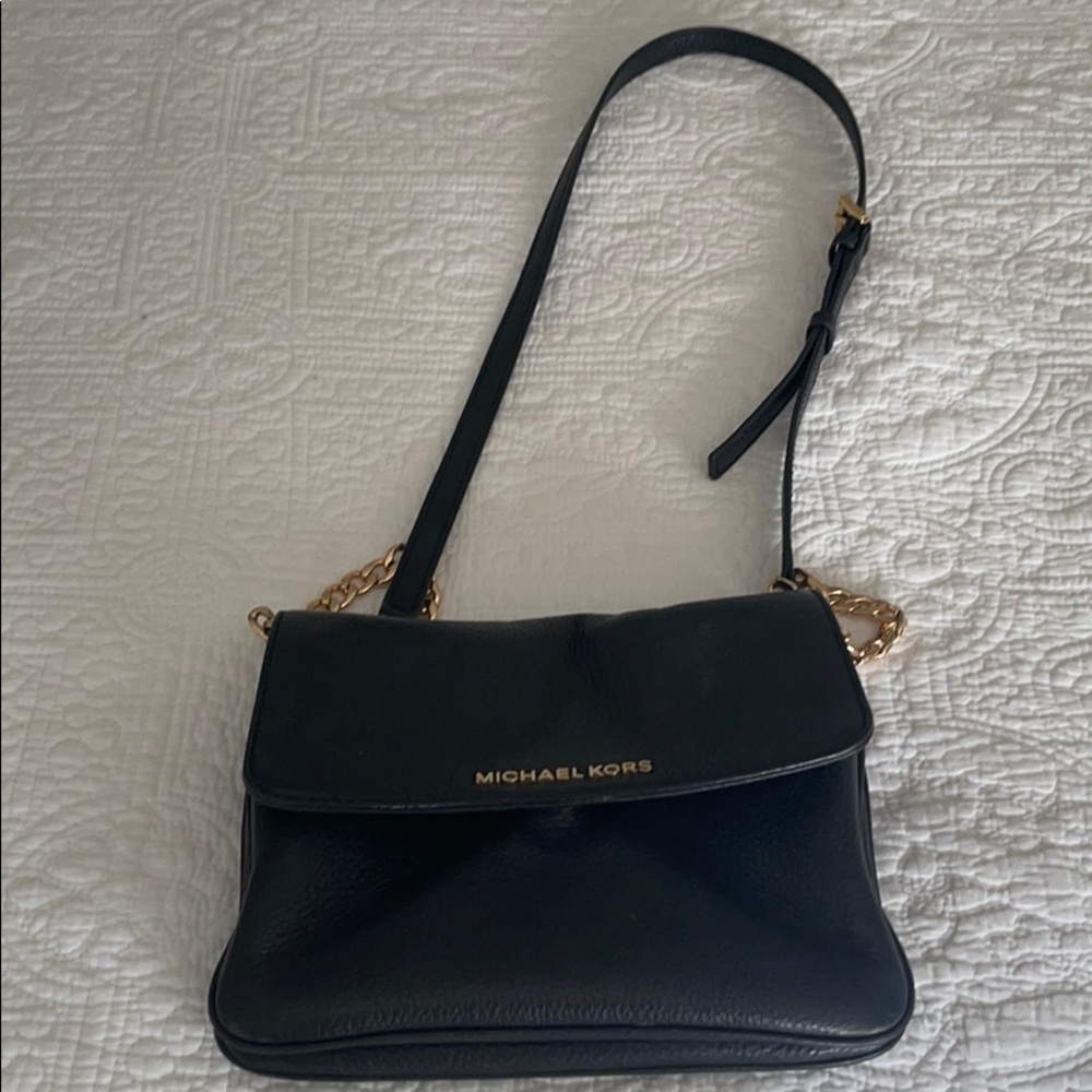 Michael Kors crossbody purse